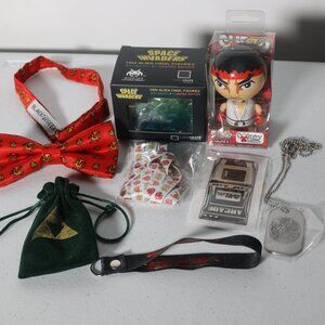 Lot of Arcade Marvel Items - Street Fighter IV Space Invaders Flash Zelda Tie